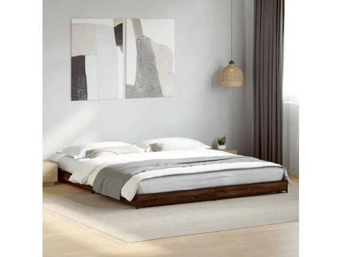 Bettgestell Braun Eichen-Optik 200x200 cm Holzwerkstoff Metall