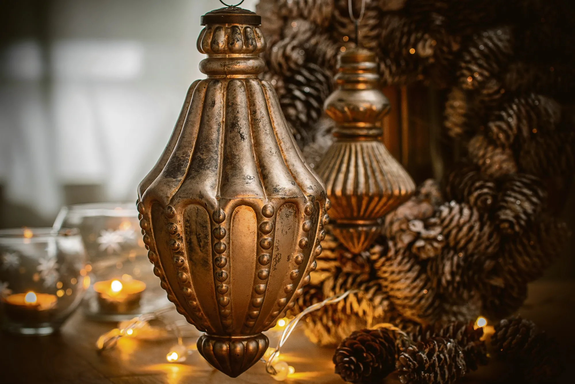 Anhänger 'Barock', antik silber, Ø 11 cm, H 22 cm