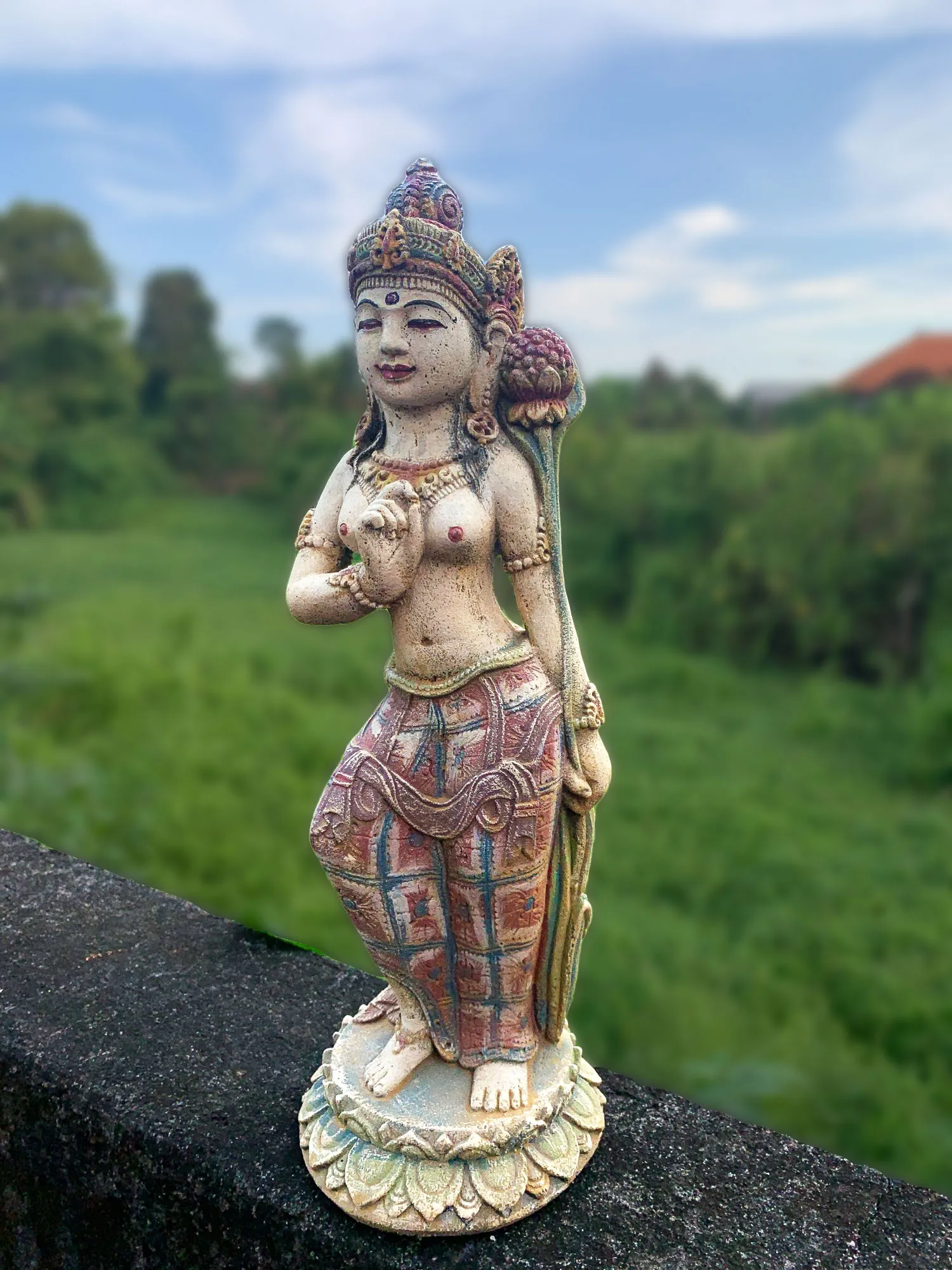 Skulptur 'Tara Göttin mit Lotus', multicolor, H 40 cm, B 14 cm, T 14 cm