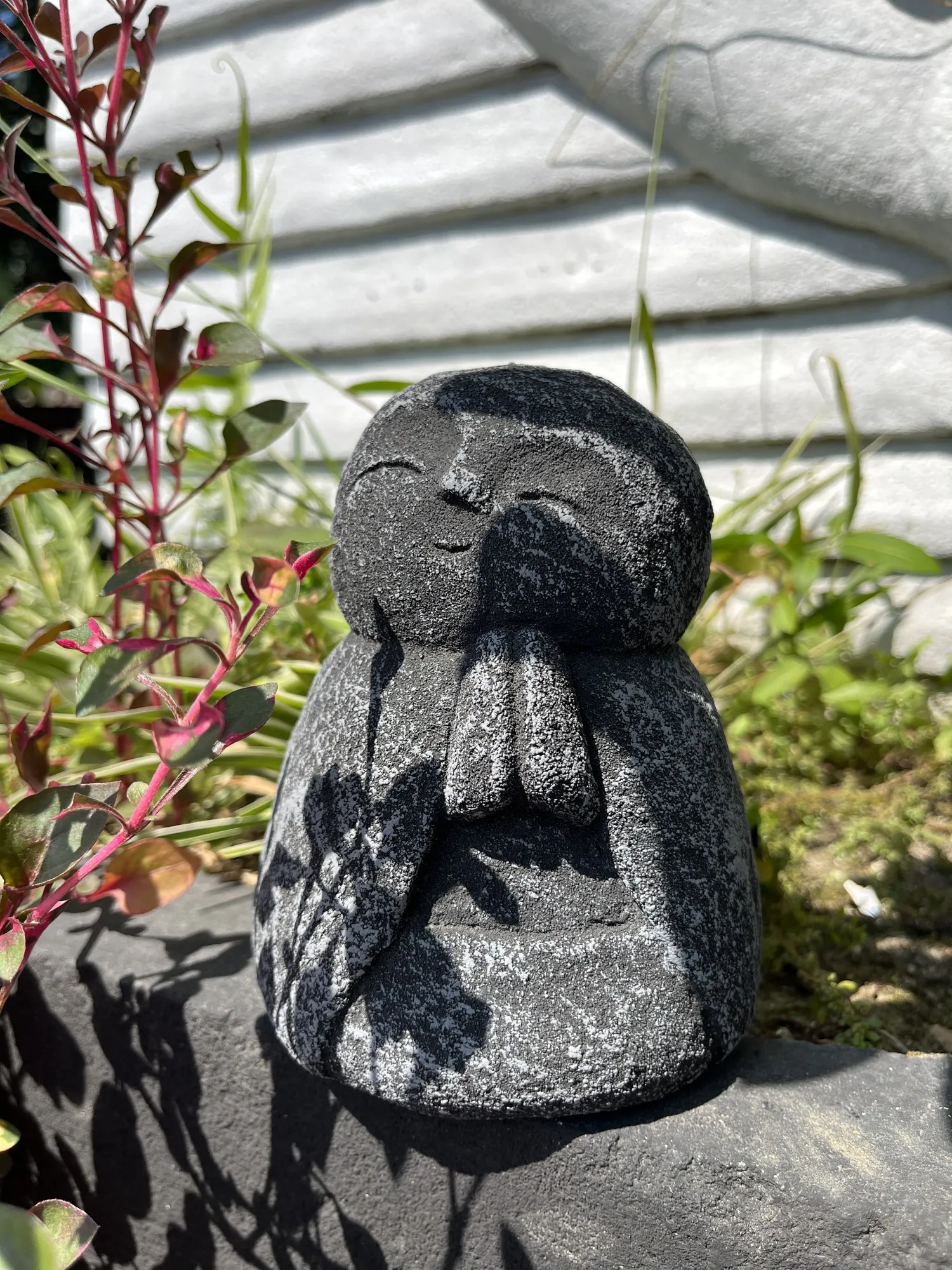 Zementfigur 'kleiner Jizo', H 14 cm, Ø 10 cm