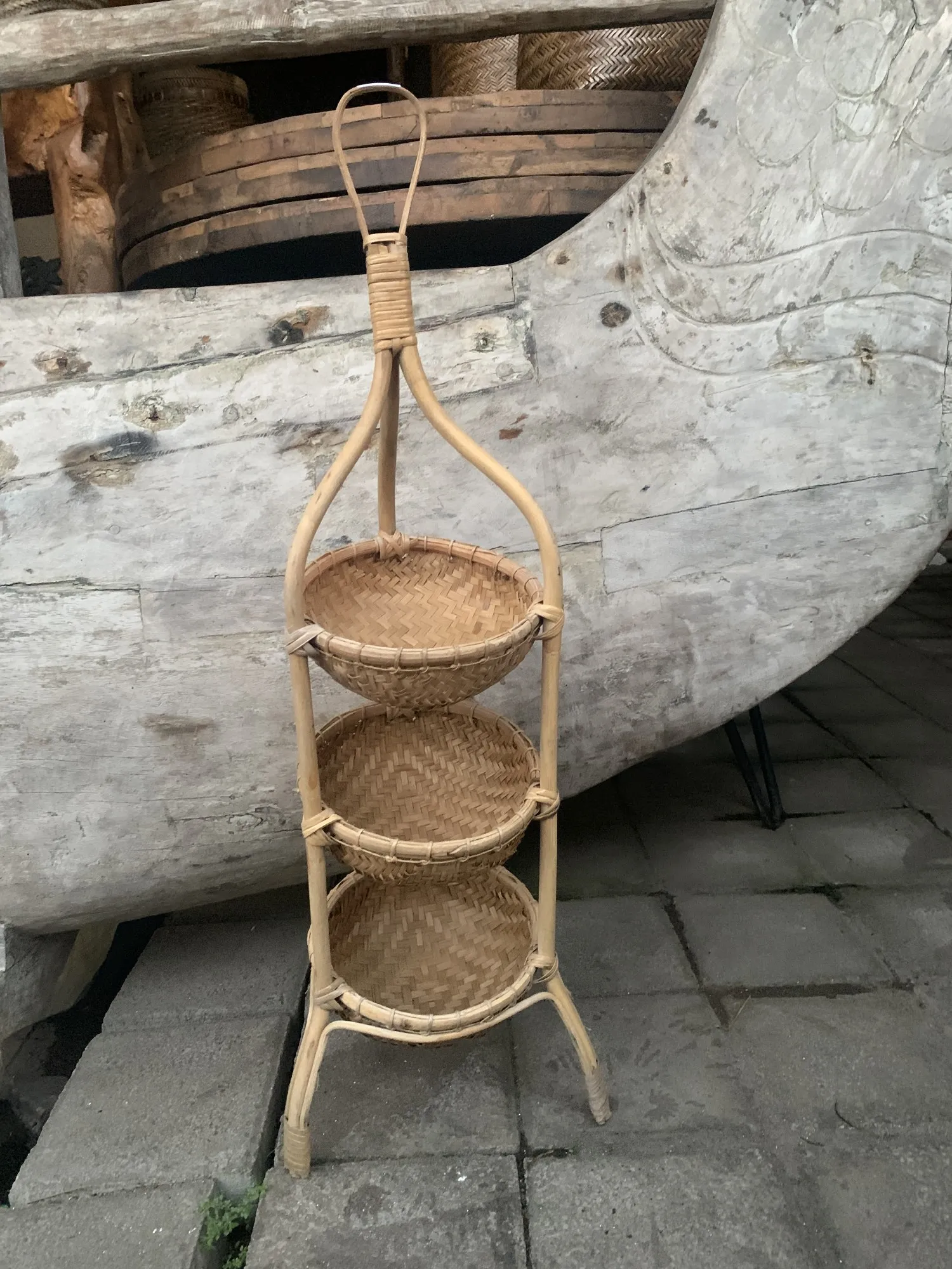 Display mit 3 Körben, Bambus, H 85 cm, Ø 30 cm