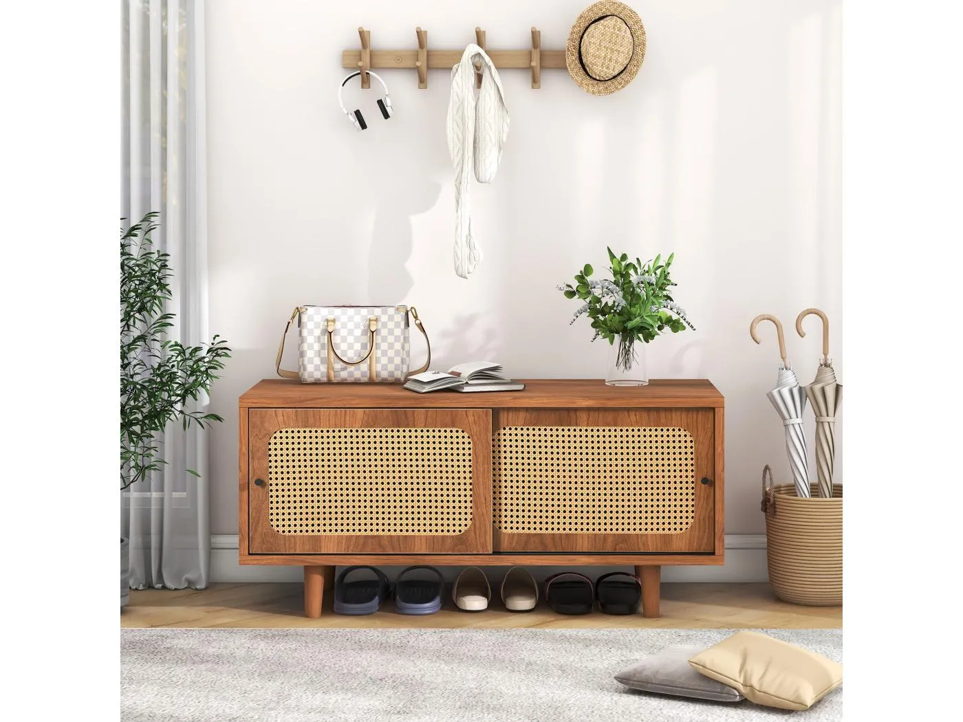 Schuhschrank – mit 2 Türen und verstellbaren Einlegeböden – Braun