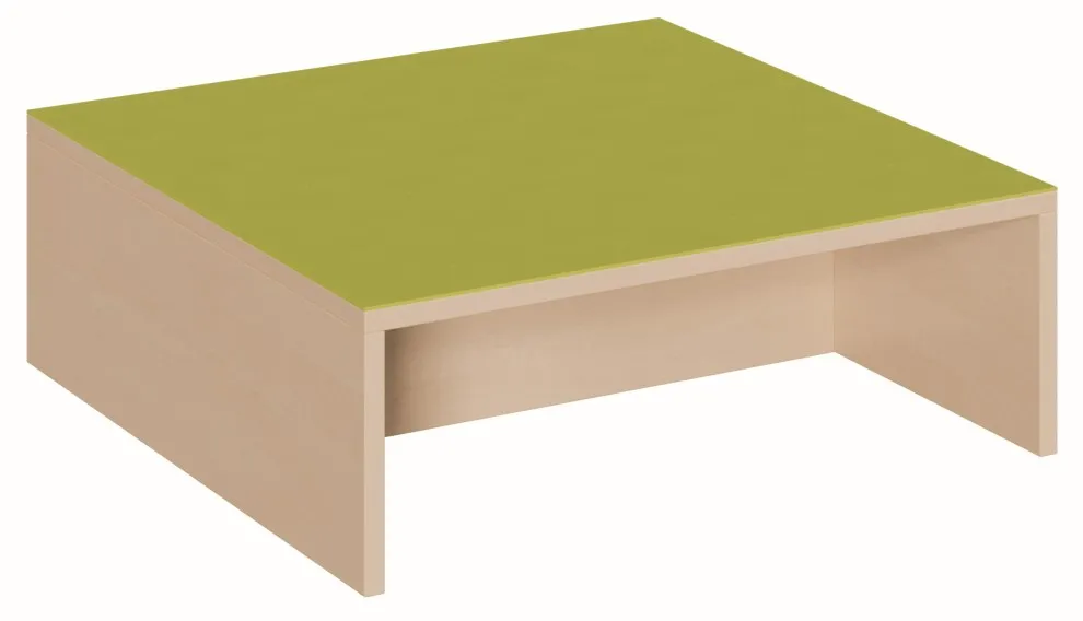 Quadratpodest mit zwei offenen Seiten