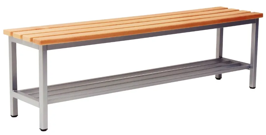 Sitzbank mit Stahlgestell und Schuhrost, Sitzleisten aus Holz