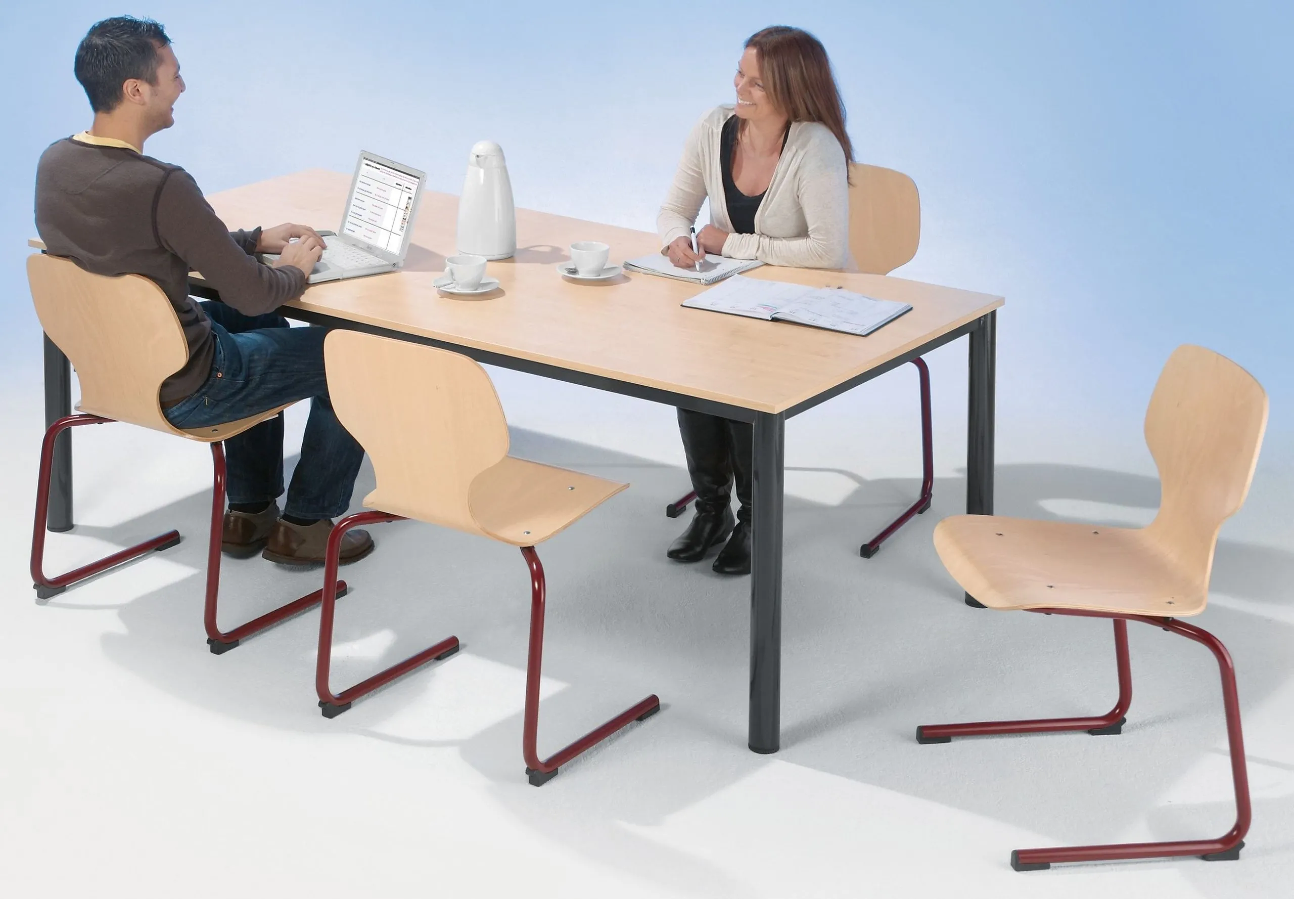 Quadrattisch "Flexibel", Gestell 30 x 30 mm Quadratrohr